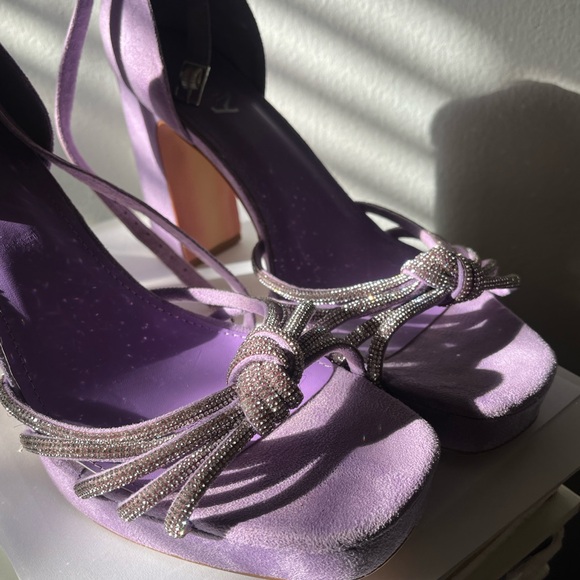 Vivian NY Lavender Platform Heels Rhinestone Bow 4.5” - Picture 4 of 8